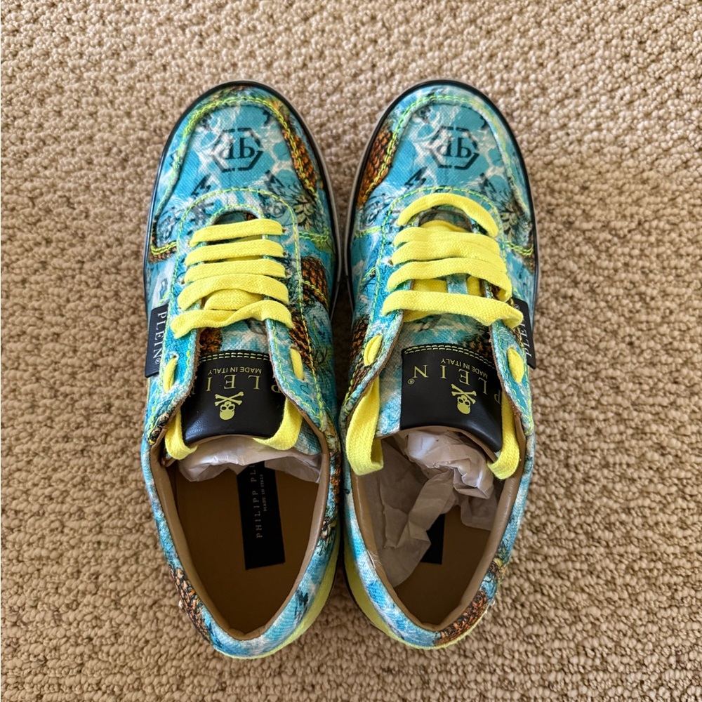 NEW Philipp Plein Flame Print Lo-Top Sneakers Size 41 IT | 8 US - Picture 3 of 9